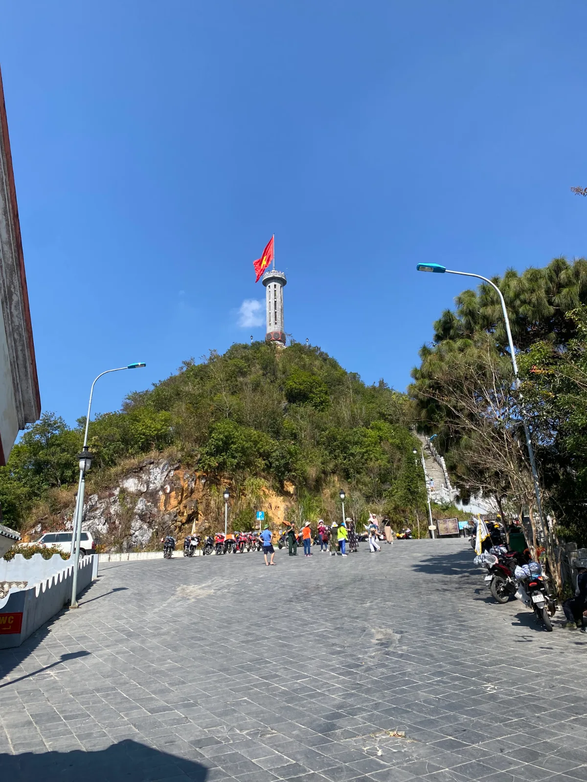 Cột Cờ Lũng Cú