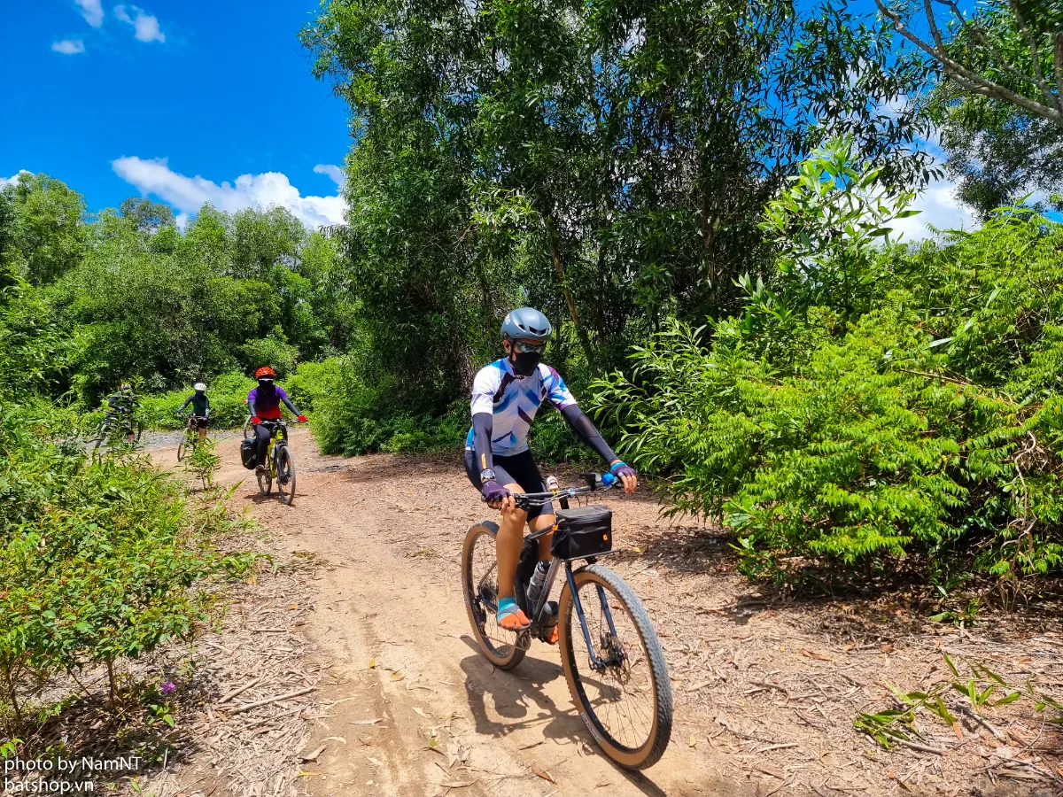 phượt Láng Le - Bàu Cò